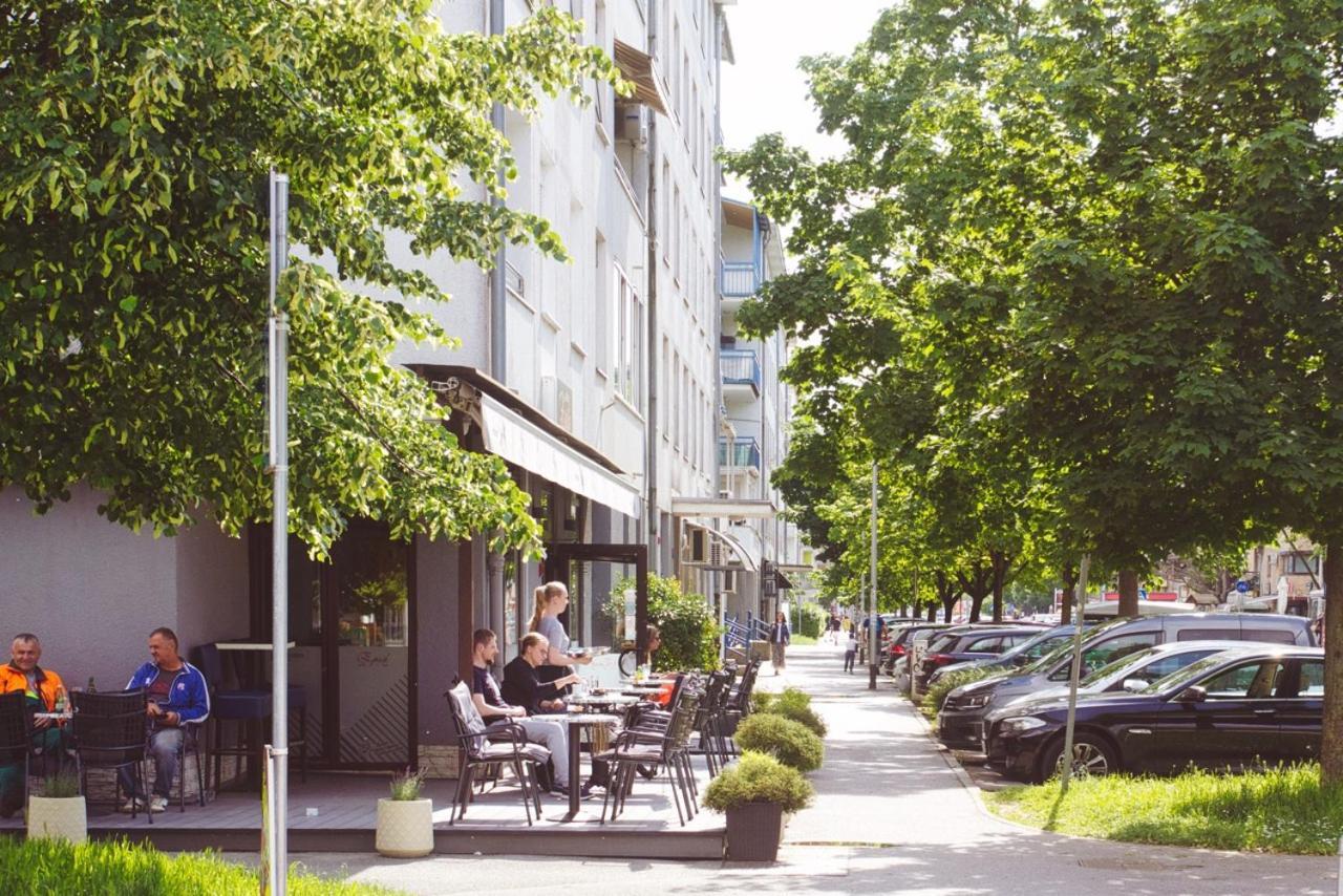 Sunny Day -Arena Zagreb , 2 Bathrooms, 102M², Экстерьер фото